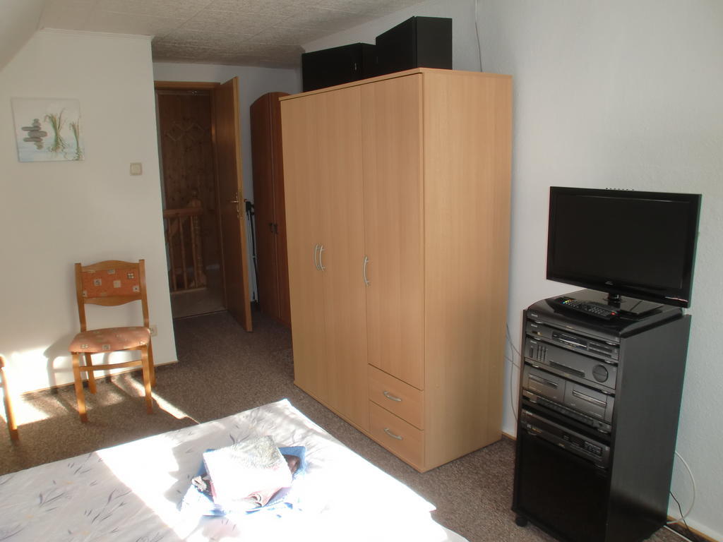 Ferienwohnung Lisa Gingst Ngoại thất bức ảnh
